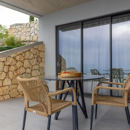 Anadeo Villas & Suites Exanthia Exterior photo