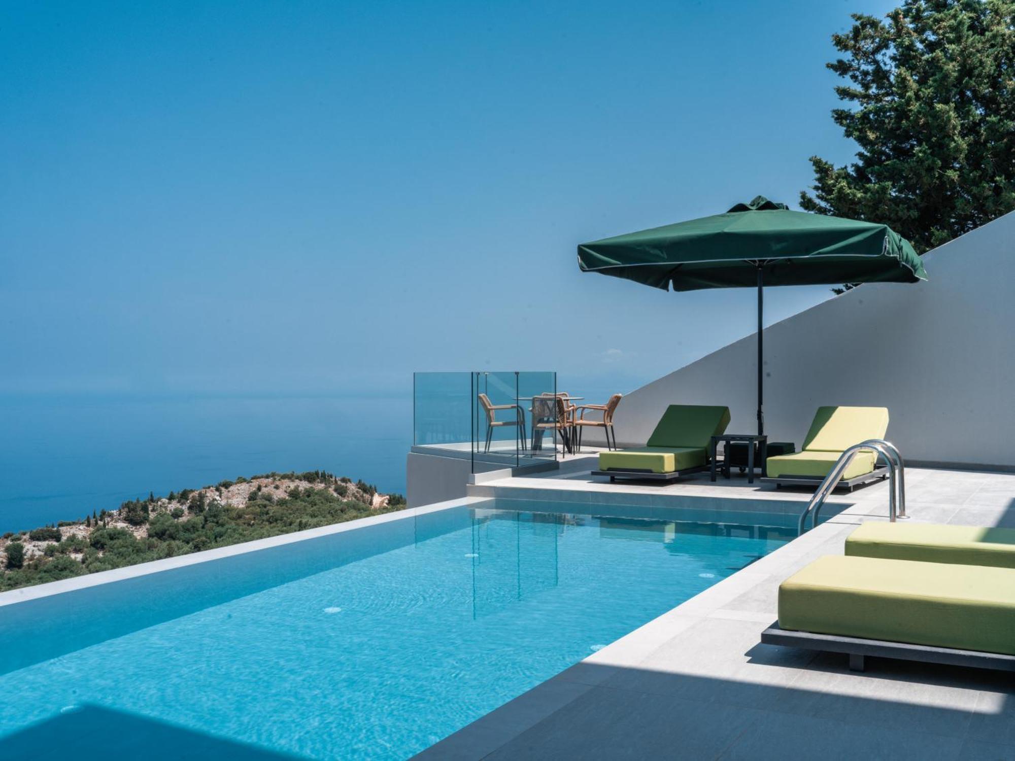 Hotel Anadeo &
